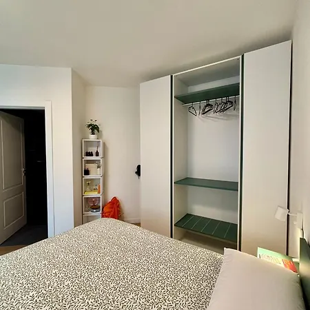 Apartment Labicant Rom
